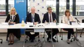 Za kredite 22 miliona evra